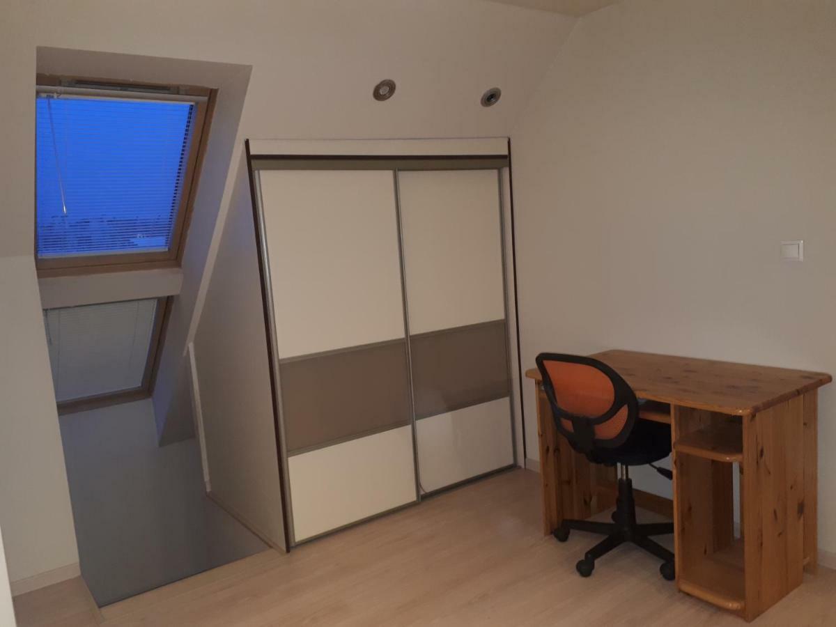 Utulny Apartman V Bratislava 15 外观 照片